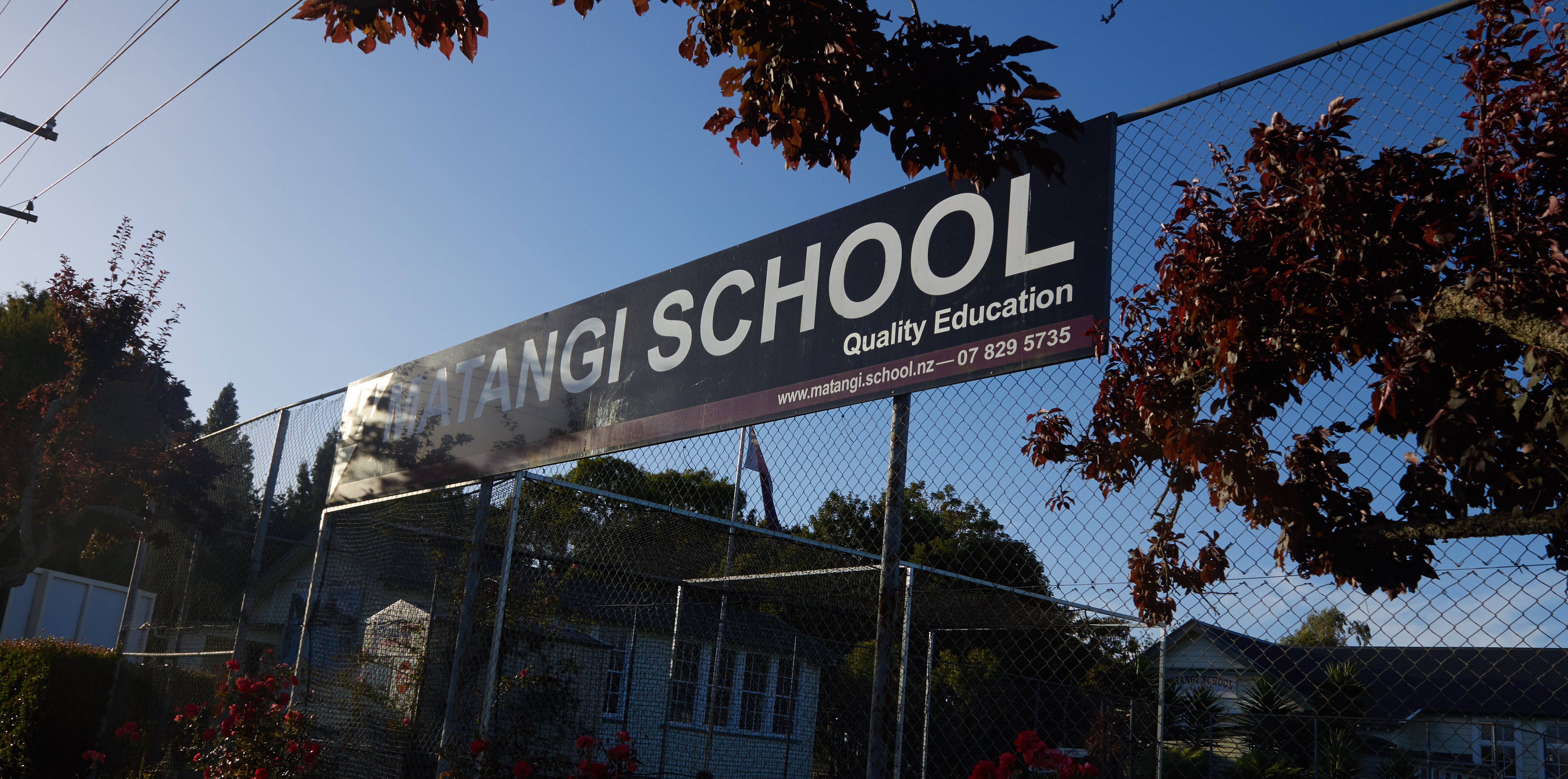 Matangi School Sign